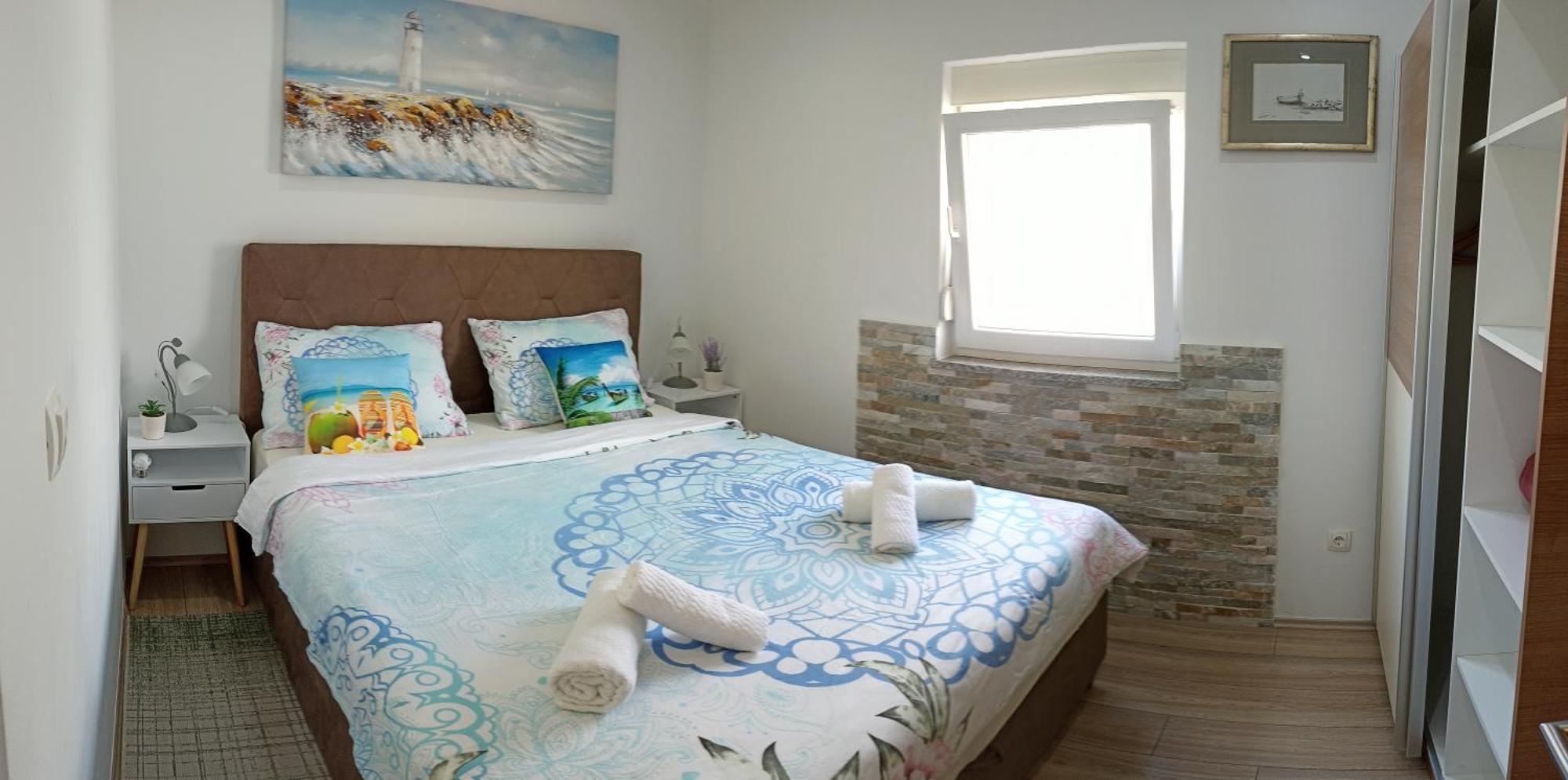 Apartment Apartman Lara