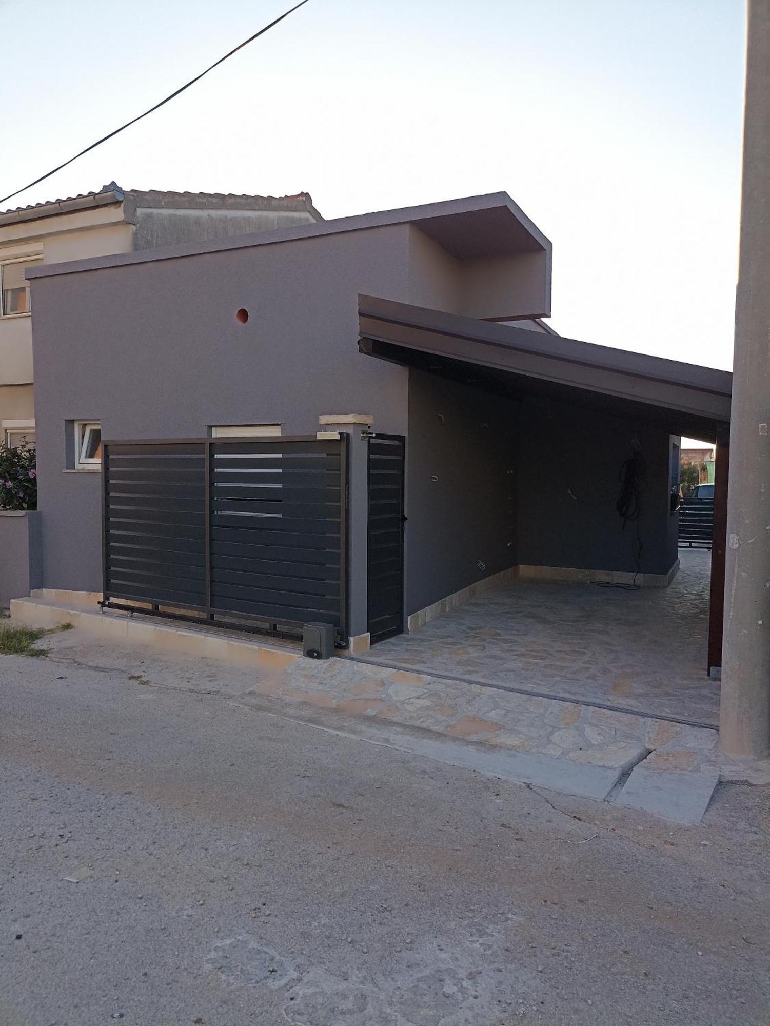 Apartman Lara Apartment