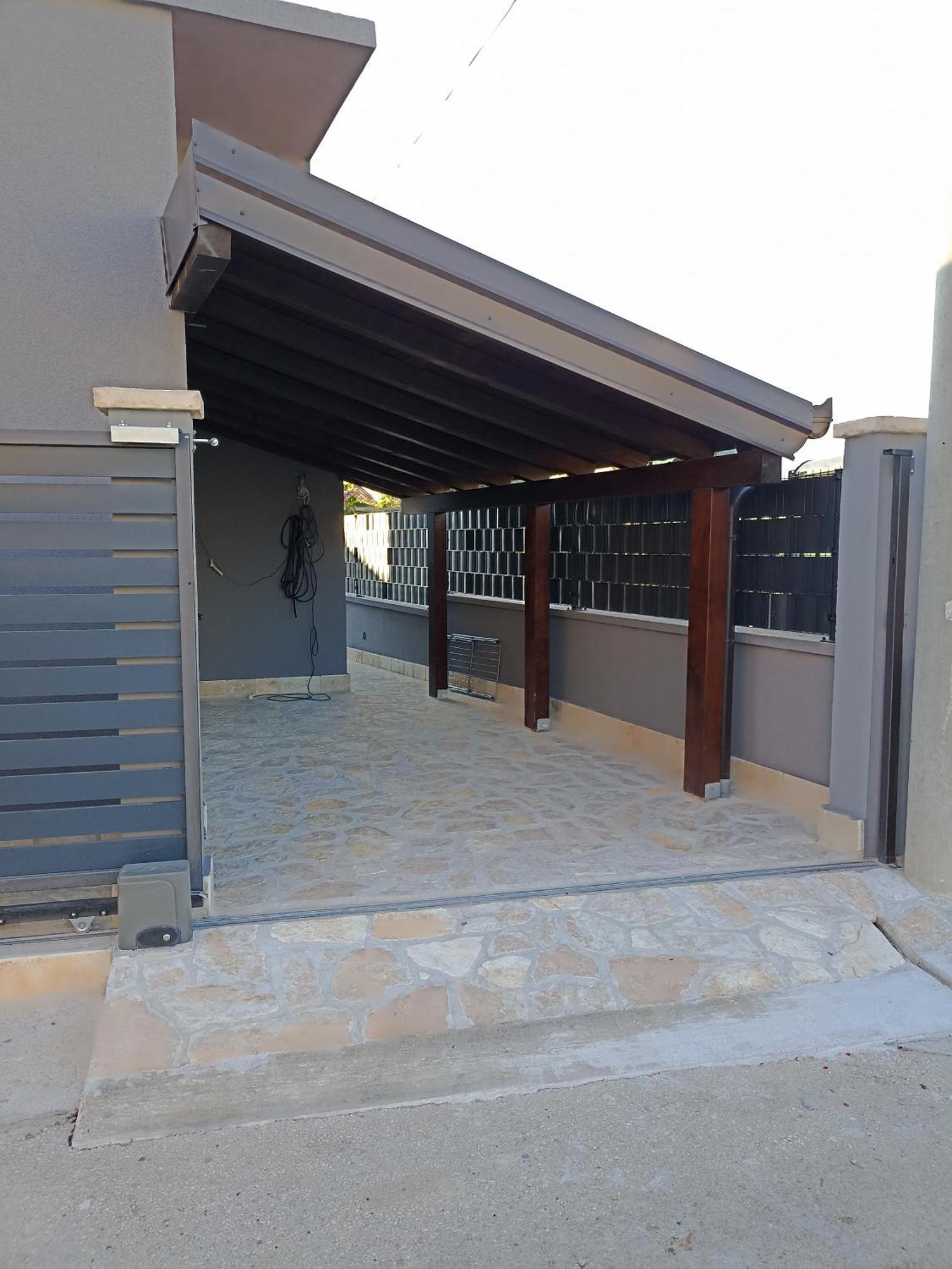 Apartman Lara Apartment